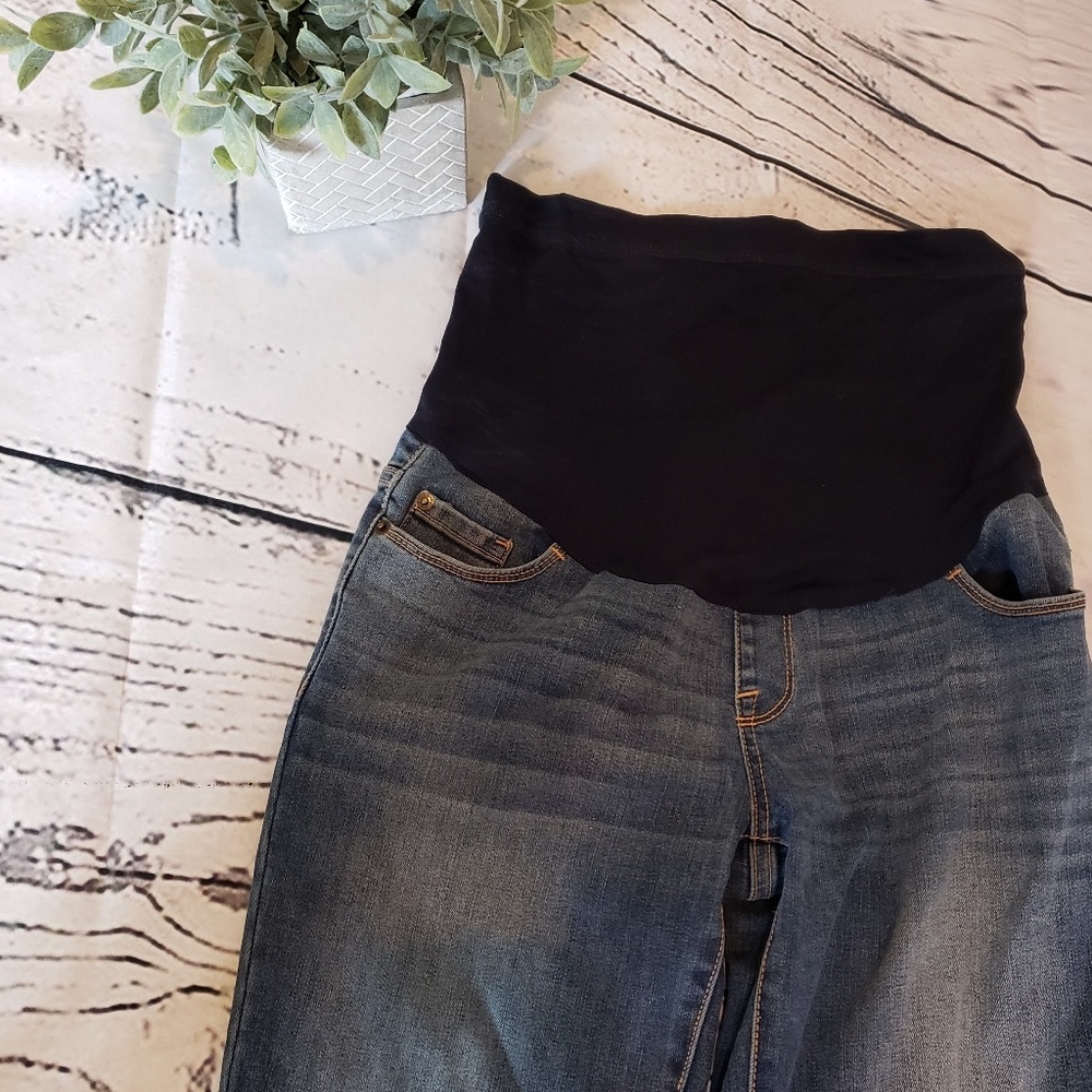NWOT Over belly maternity jeans
